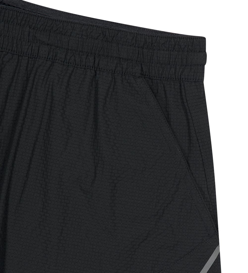 UFC Essential Mesh Relaxed-Fit Shorts, Black