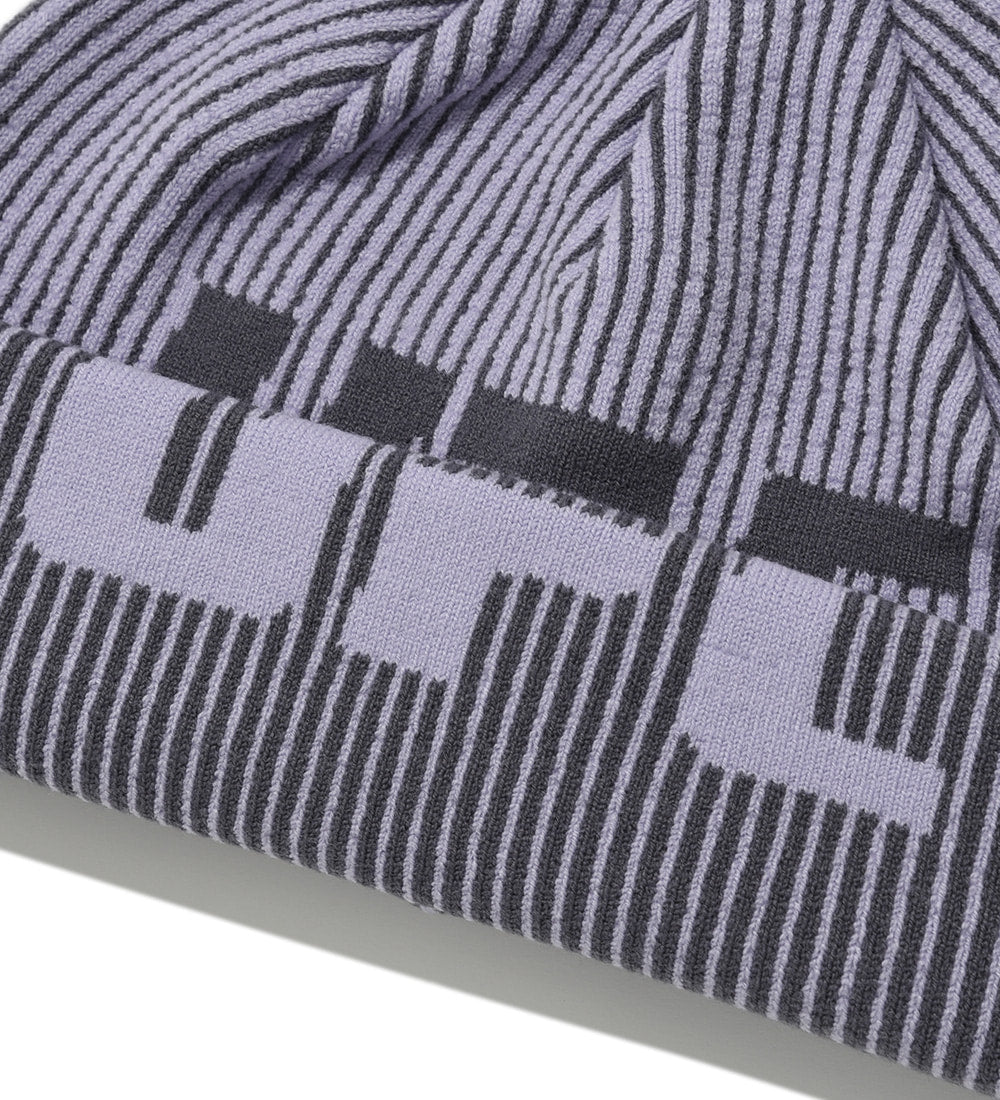 UFC Two-Tone Beanie - Light Violet