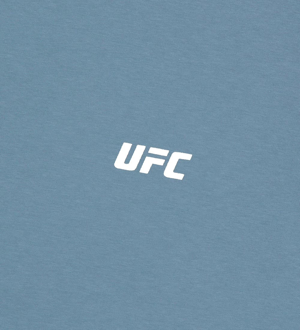 تيشيرت UFC سورونا بقصة مريحة وأكمام قصيرة، أزرق داكن