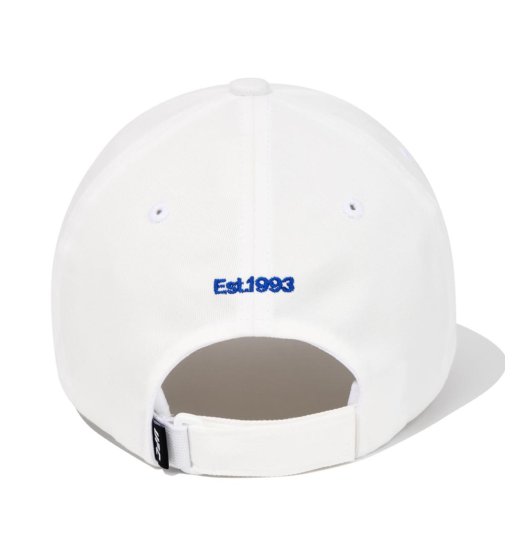 UFC Essential+ 110 Flex Fit Baseball Cap, White