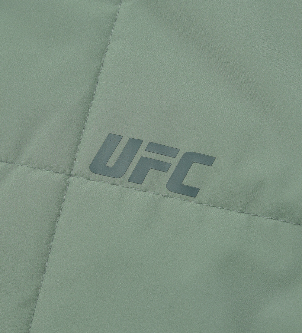UFC Pro Relaxed-Fit Lightweight PrimaLoft Jacket, Olive