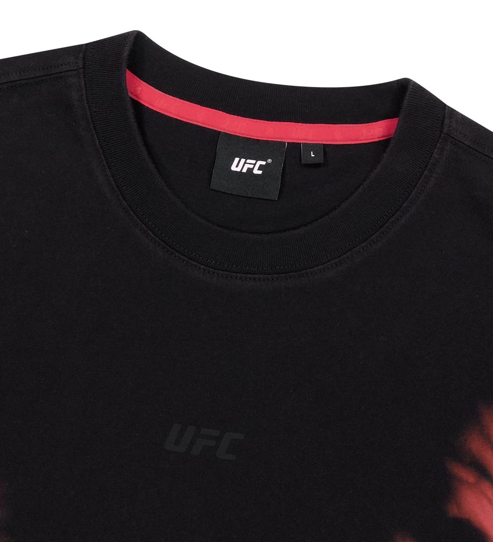 UFC Blaze+ Oversized Fit Short-Sleeve T-Shirt, Red