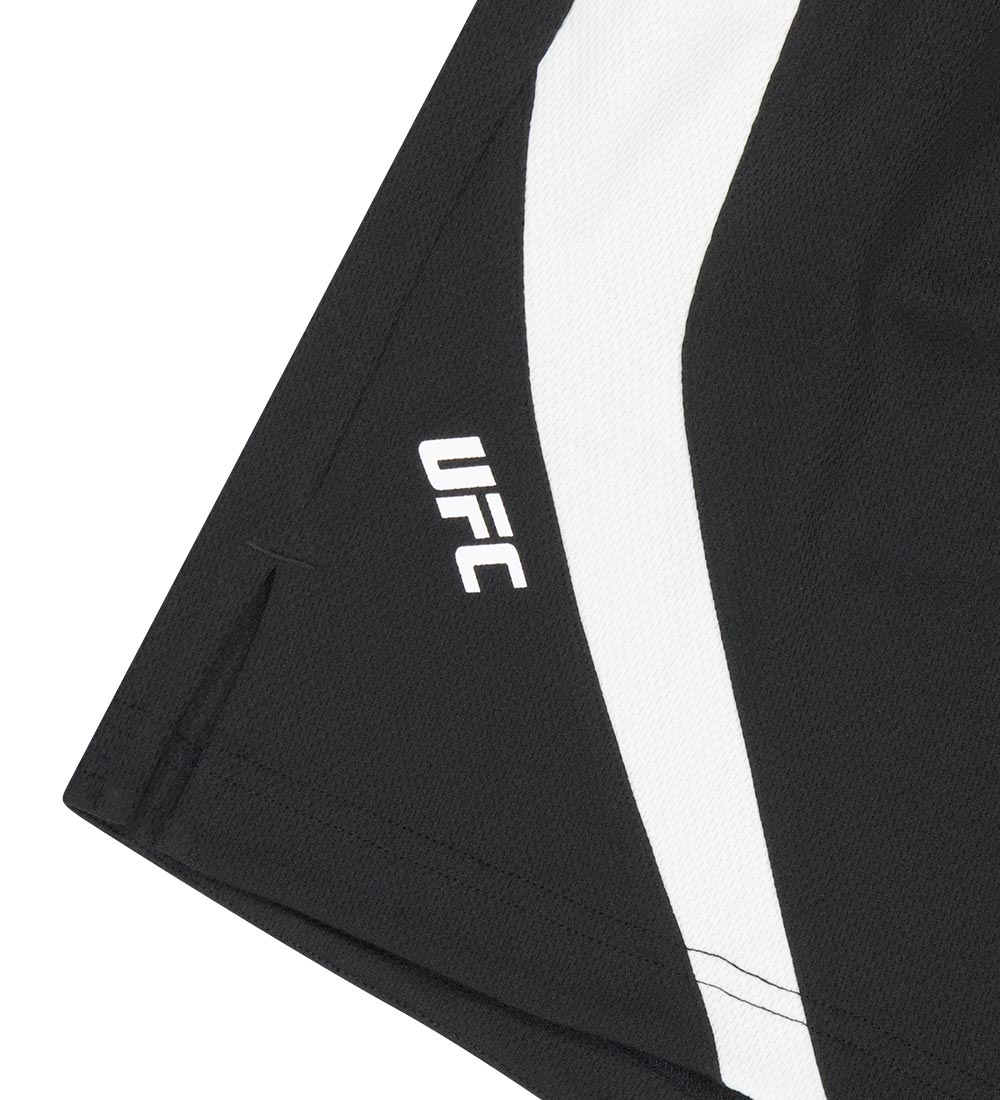 UFC Keep Going Relaxed Fit Shorts, Black