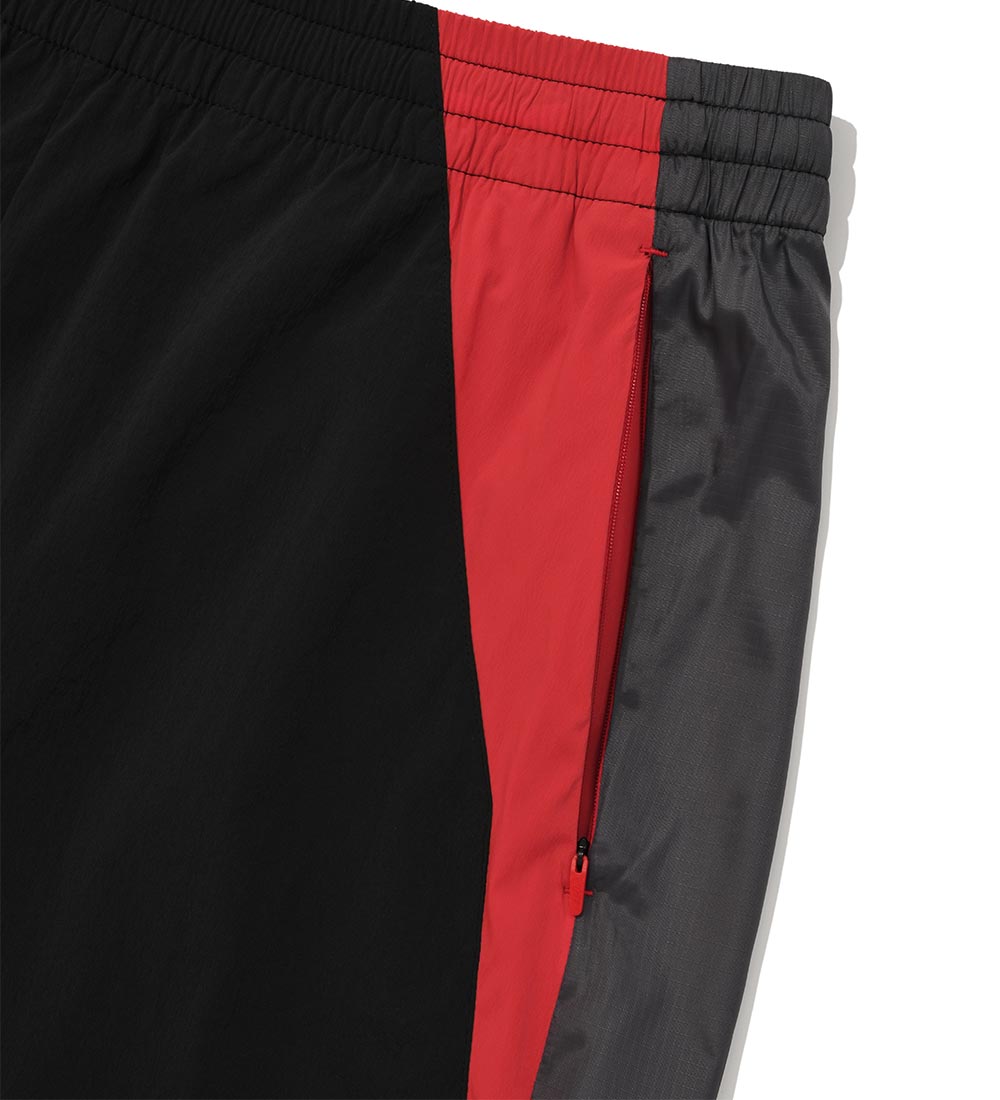 UFC Blaze+ Relaxed-Fit Shorts, 5 Inches, Red