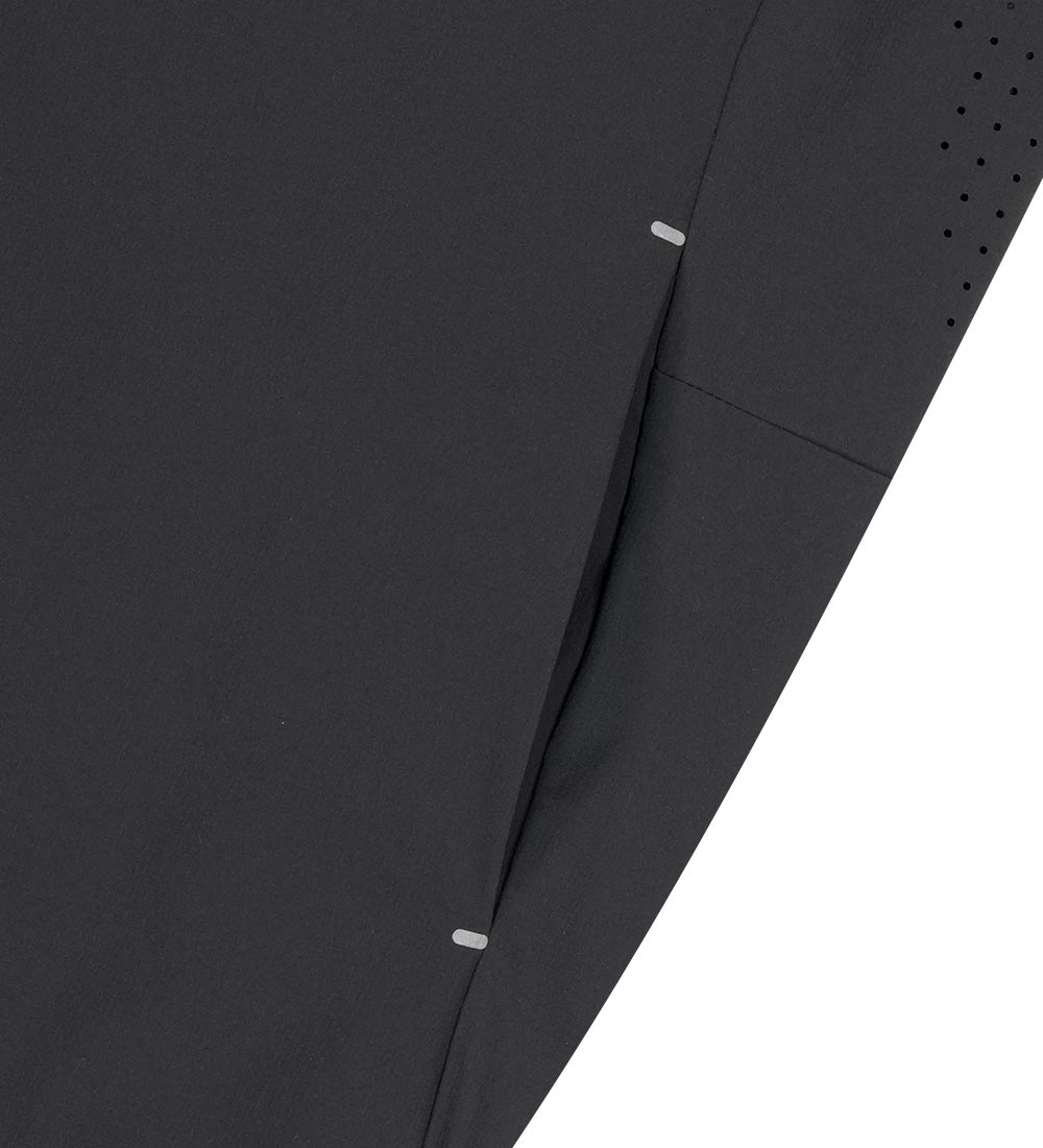 UFC Zero 100 Relaxed Fit Jacket, Black