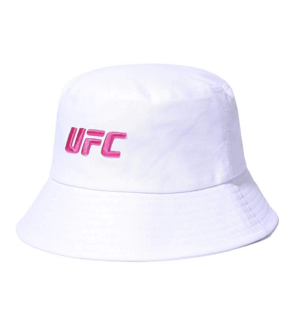 قبعة بيسبول أساسية UFC+، أبيض