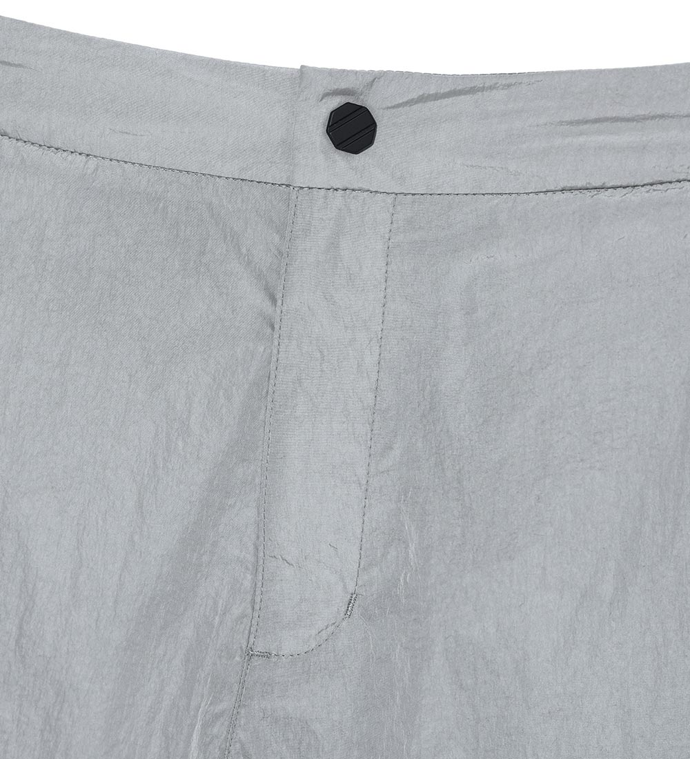 UFC UT Gloss Woven Shorts, Light Gray