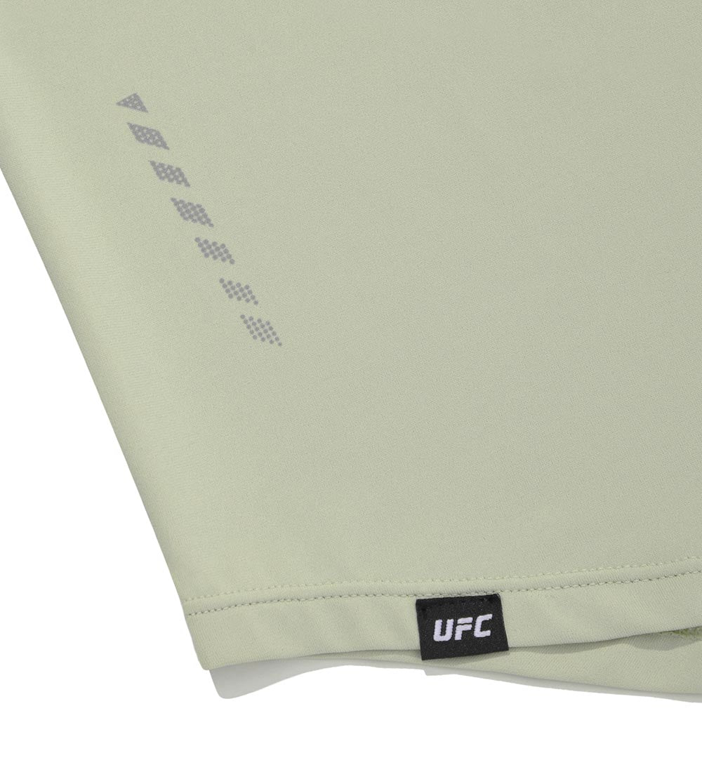 UFC Groove Slim, cropped sleeveless top, light olive