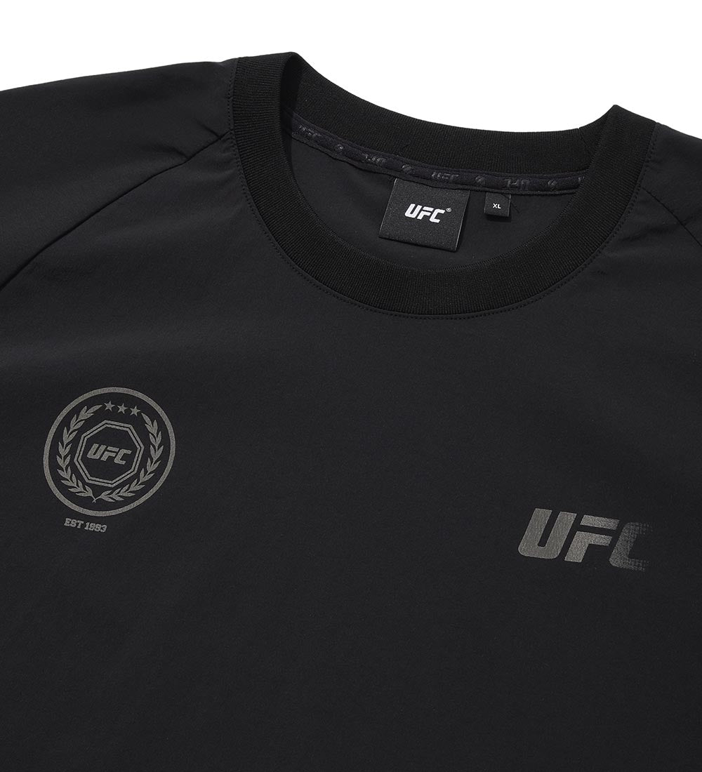 تيشيرت UFC بتصميم مريح "ريلاكس فيت"، لون أسود "بيست"