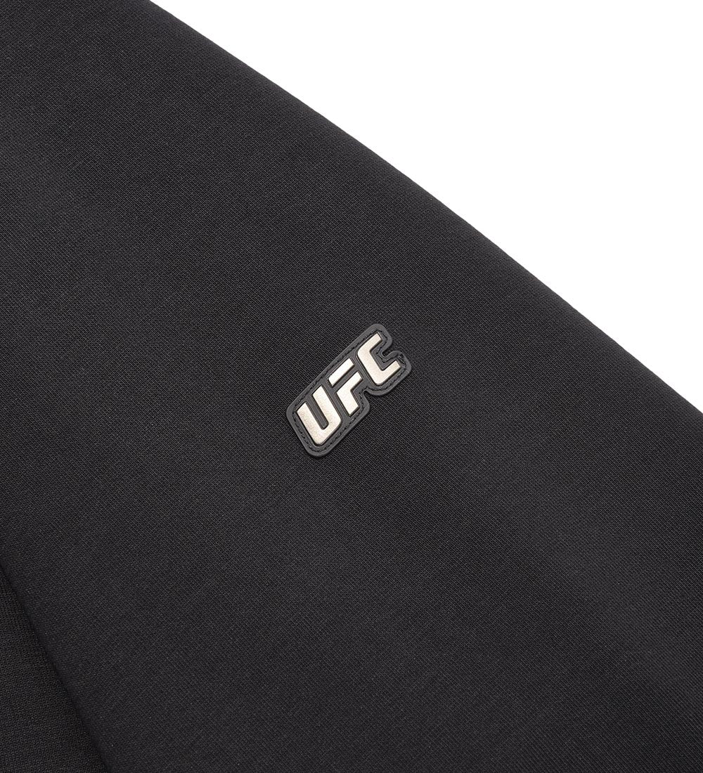 هودي UFC مريح بقصة واسعة، أسود