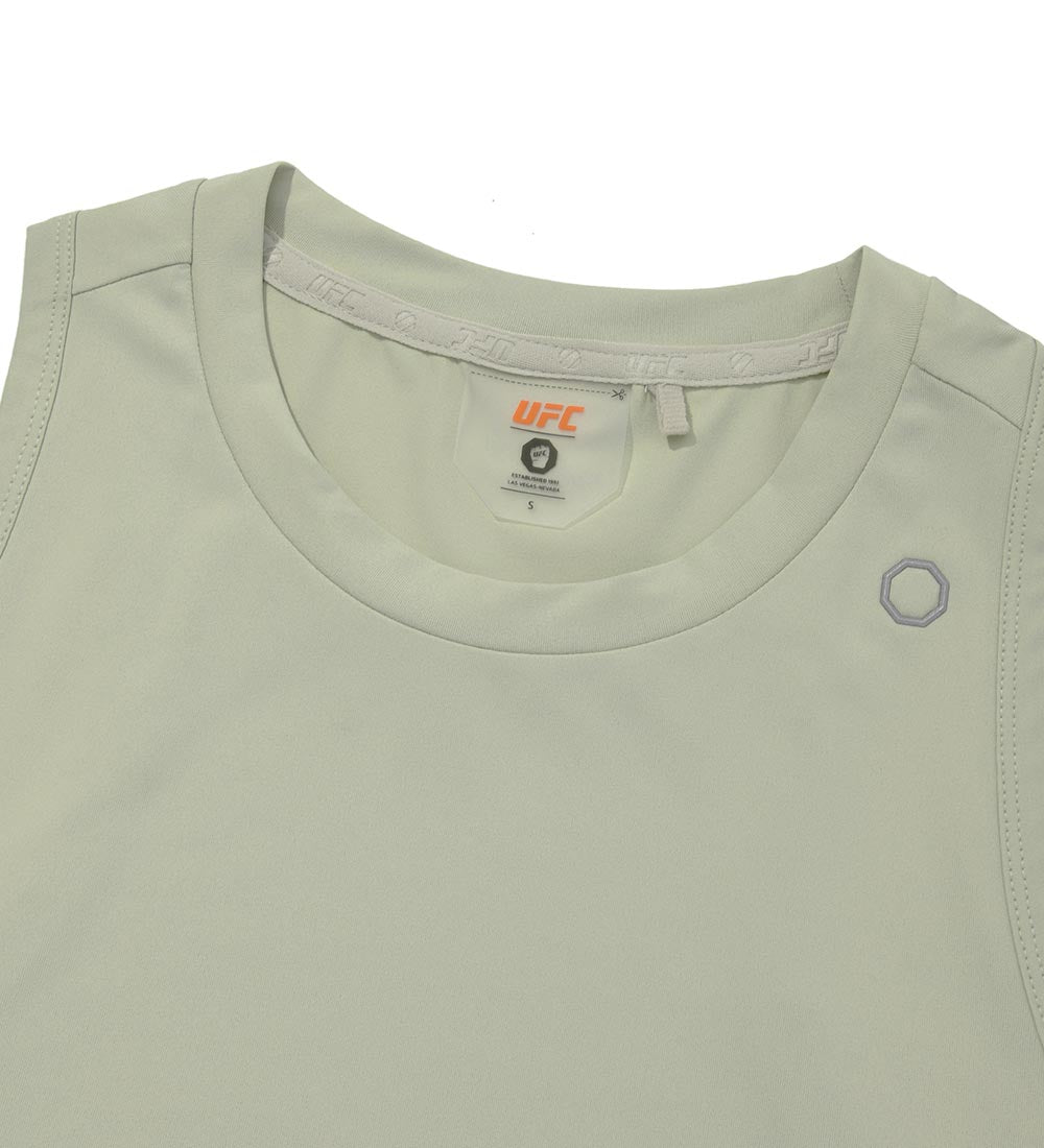 UFC Groove Slim, cropped sleeveless top, light olive