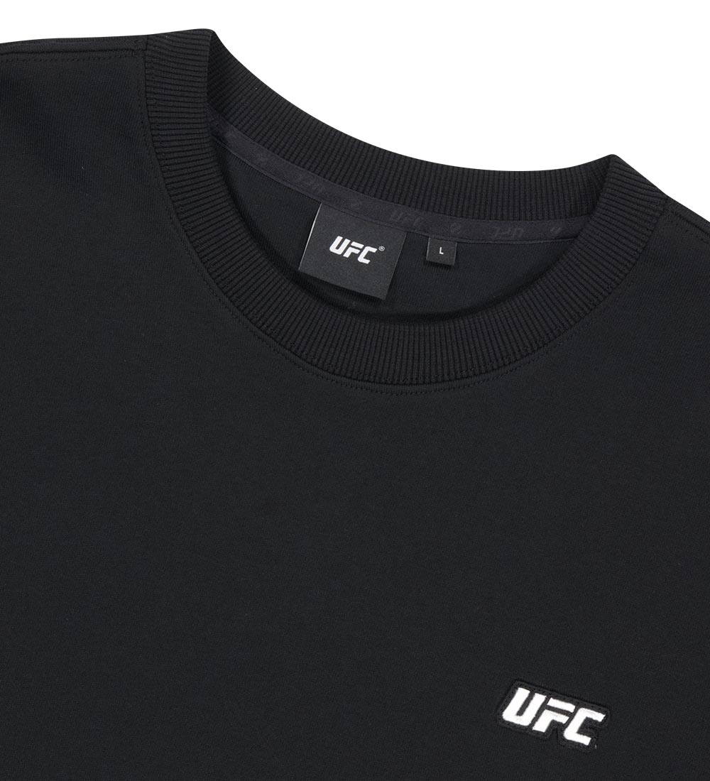 تيشيرت UFC أساسي بقصة فضفاضة، أسود
