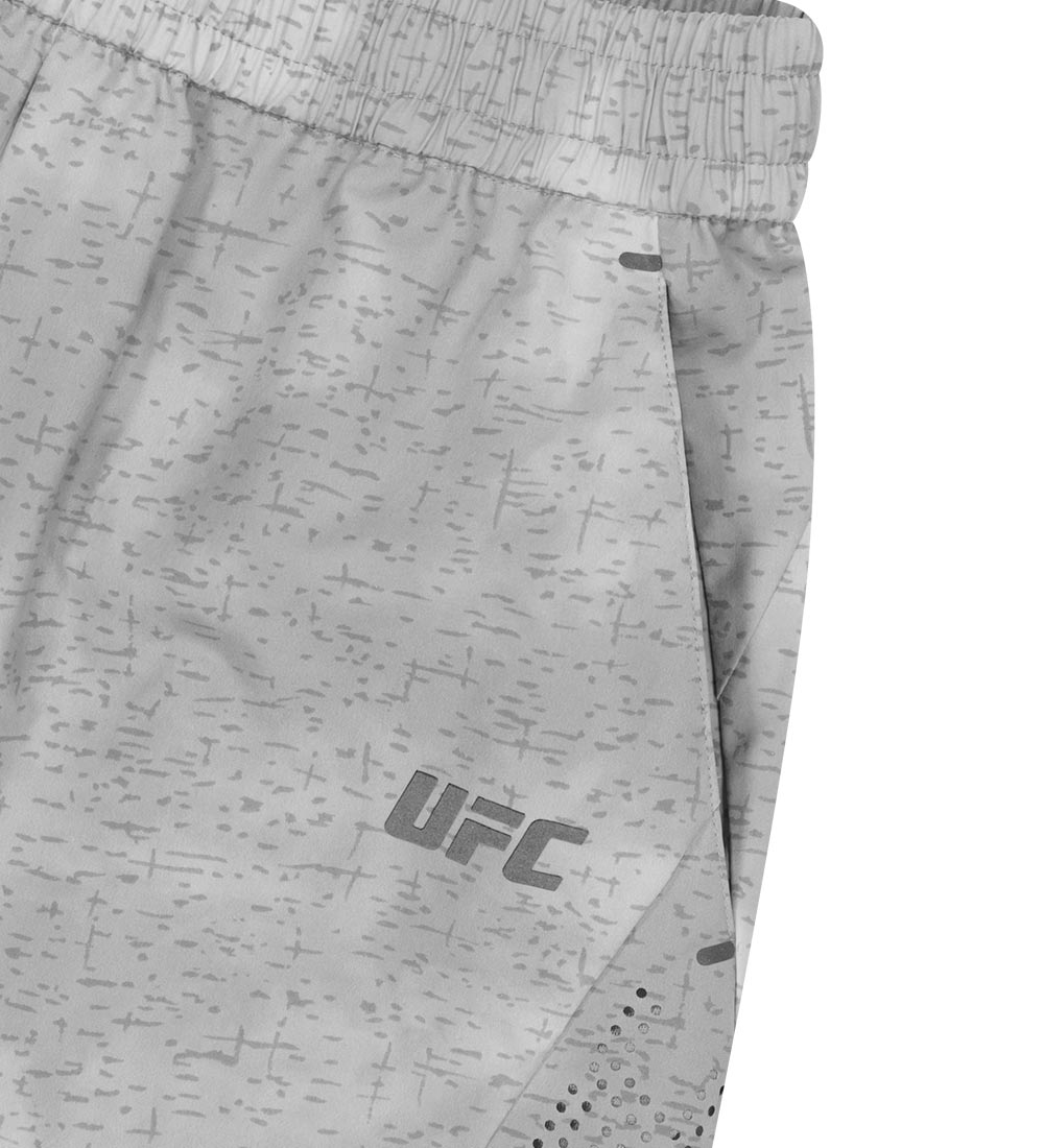 UFC Zero 100 Relax Fit Reflective Shorts, Gray