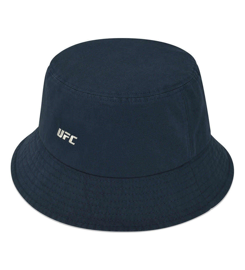 قبعة دلو صغيرة بشعار UFC Essentials، كحلي
