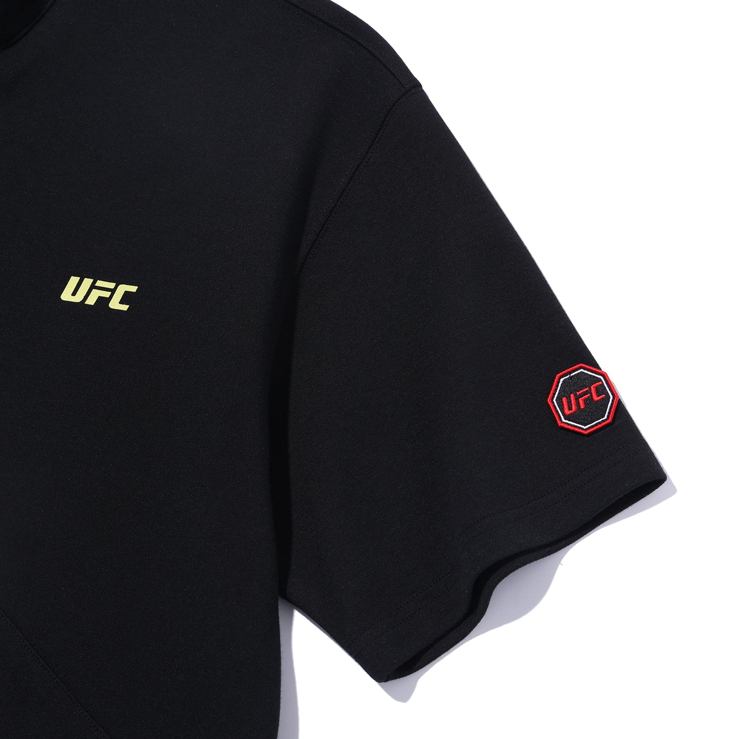 UFC Las Vegas Half-Zip Short-Sleeve Sweatshirt, Black