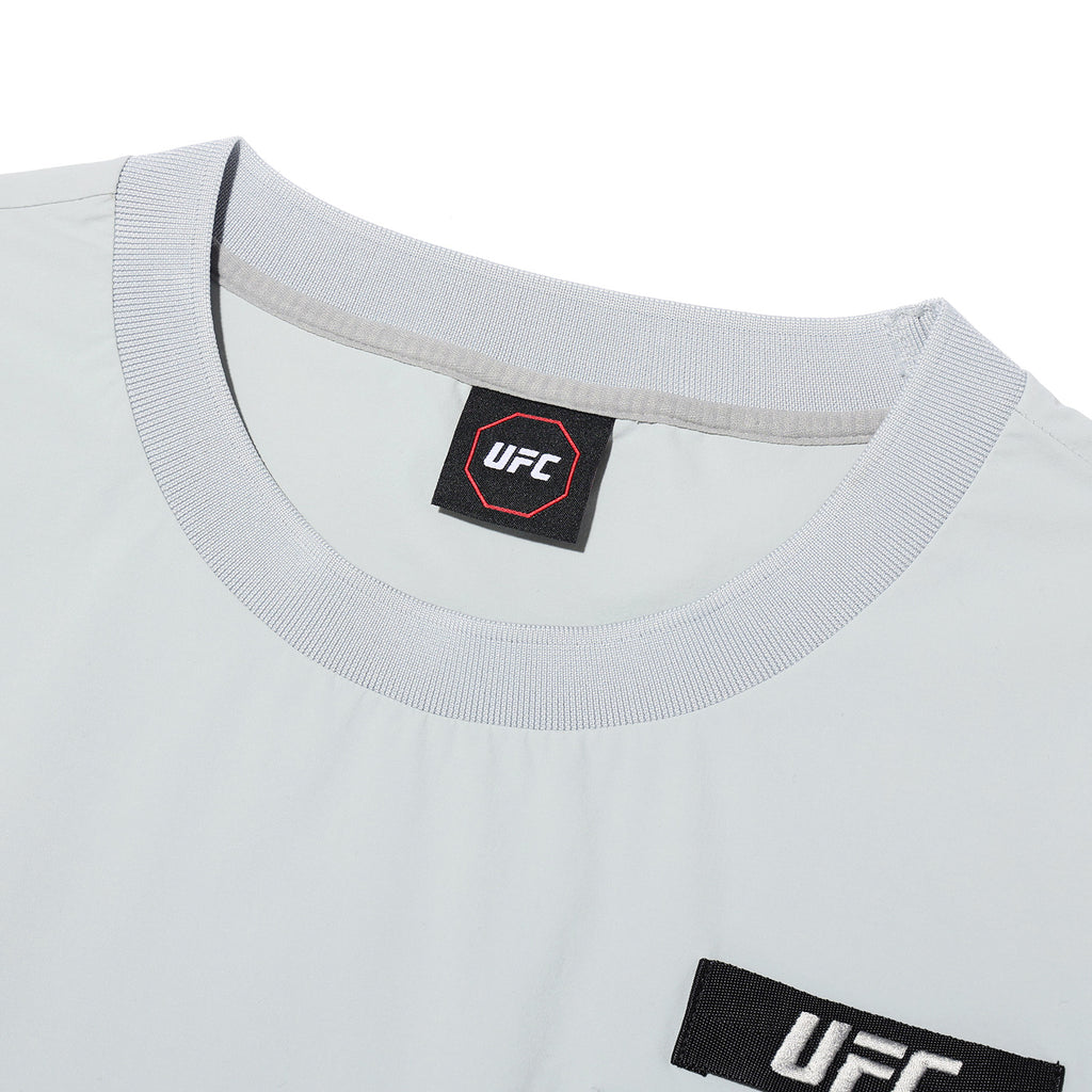 UFC UT Woven Pocket Sweatshirt, Light Gray