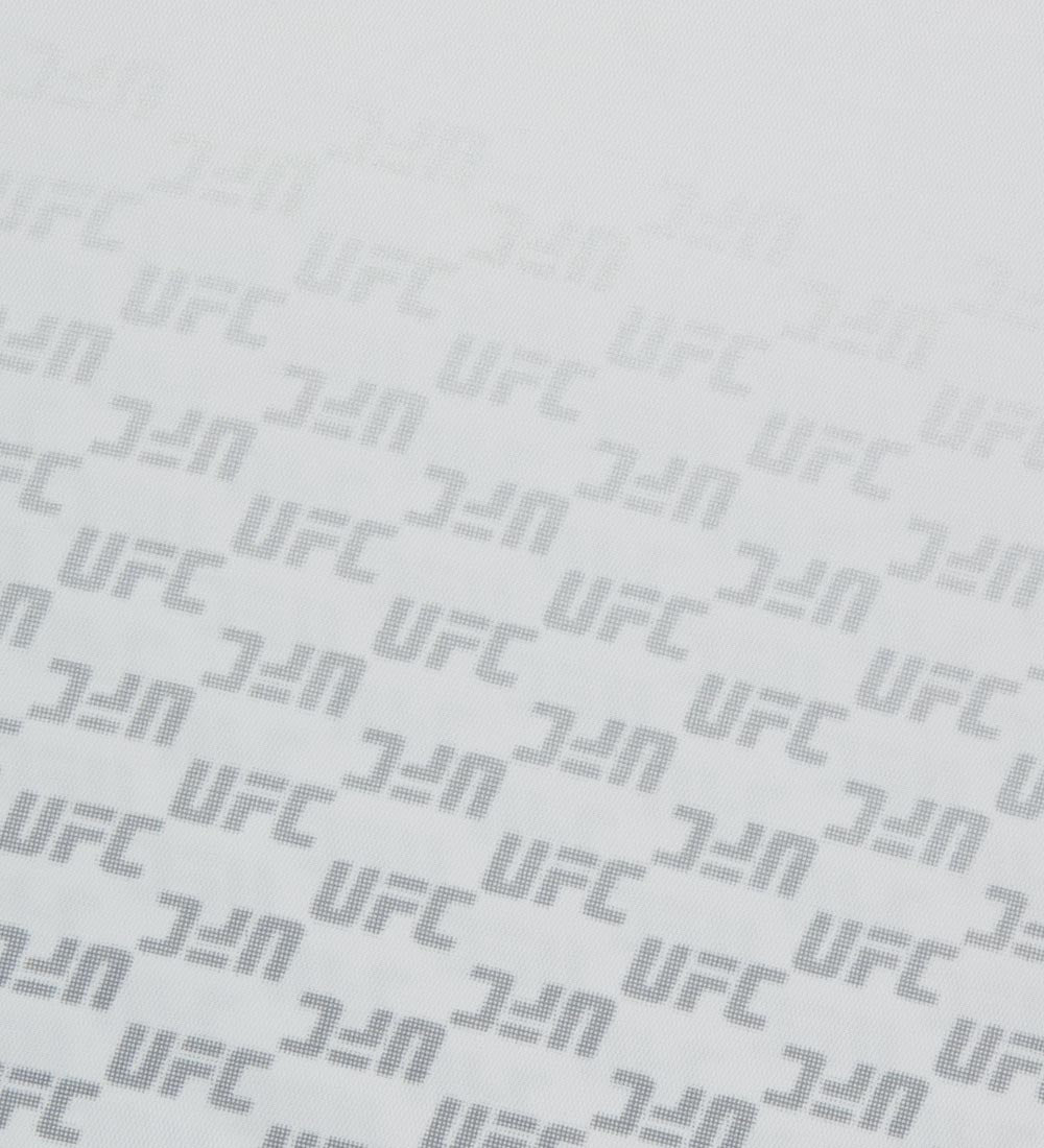 UFC T-shirt with a gradient print, loose fit, short sleeves, white