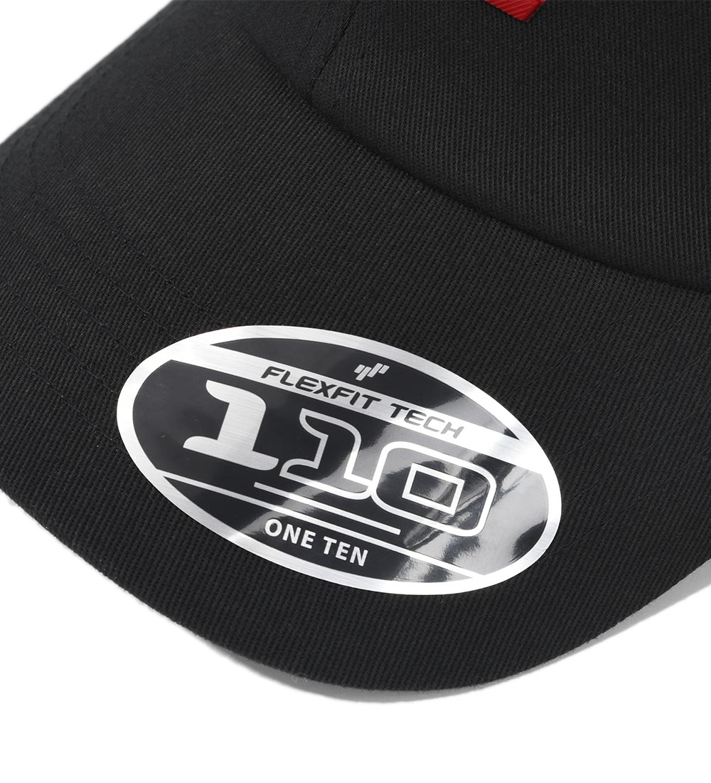 UFC Essential+ 110 Flex Fit Baseball Cap, Black
