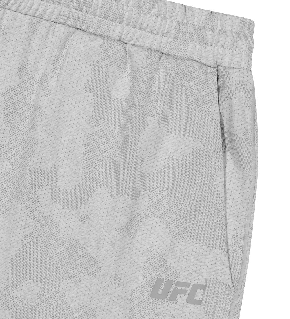UFC shorts with a camouflage print, loose fit, 7 inches, light gray