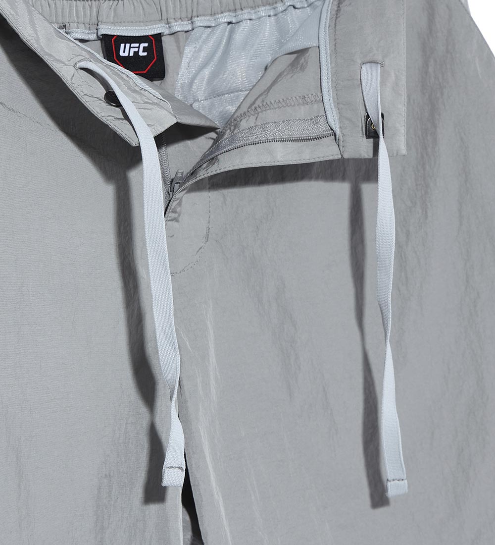 UFC UT Gloss Woven Shorts, Light Gray