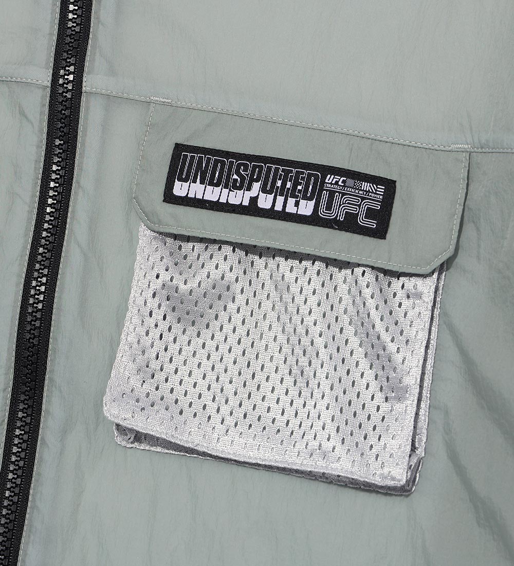 UFC UT Lightweight Convertible Jacket, Light Gray