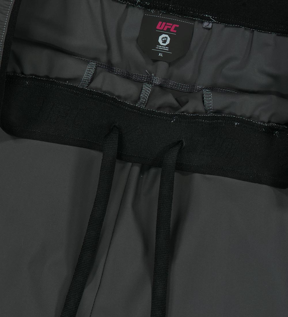 UFC Physical Slim-Fit Leggings, Charcoal