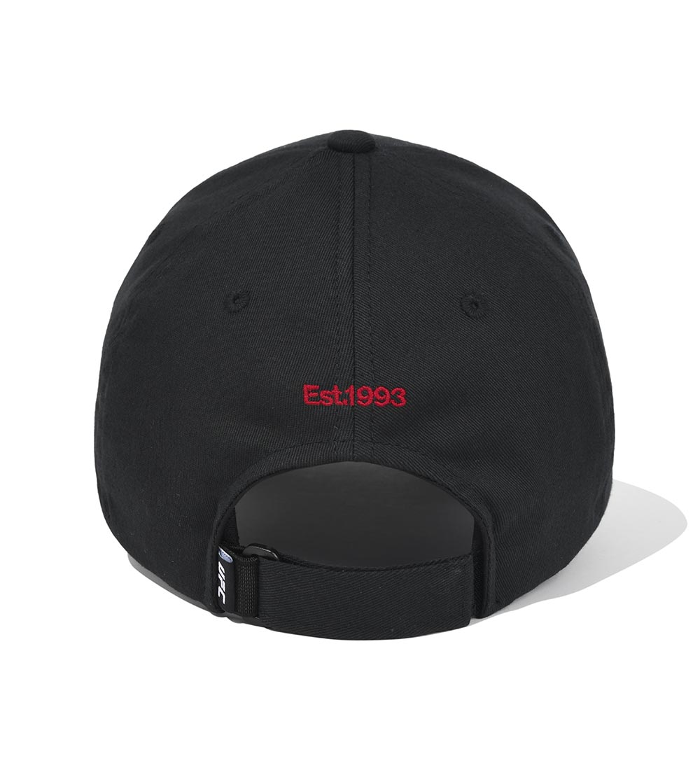 UFC Essential+ 110 Flex Fit Baseball Cap, Black