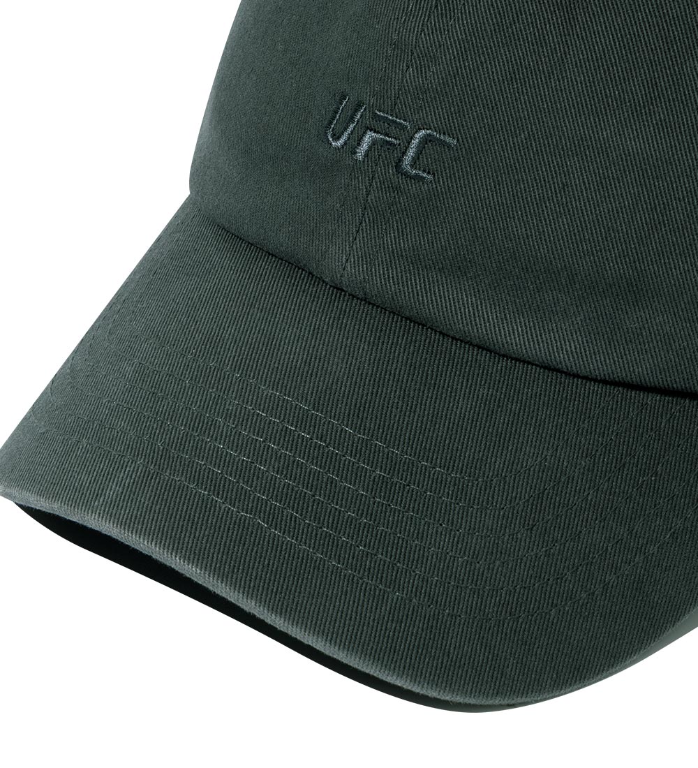 UFC Essentials Baseball Cap, Charcoal