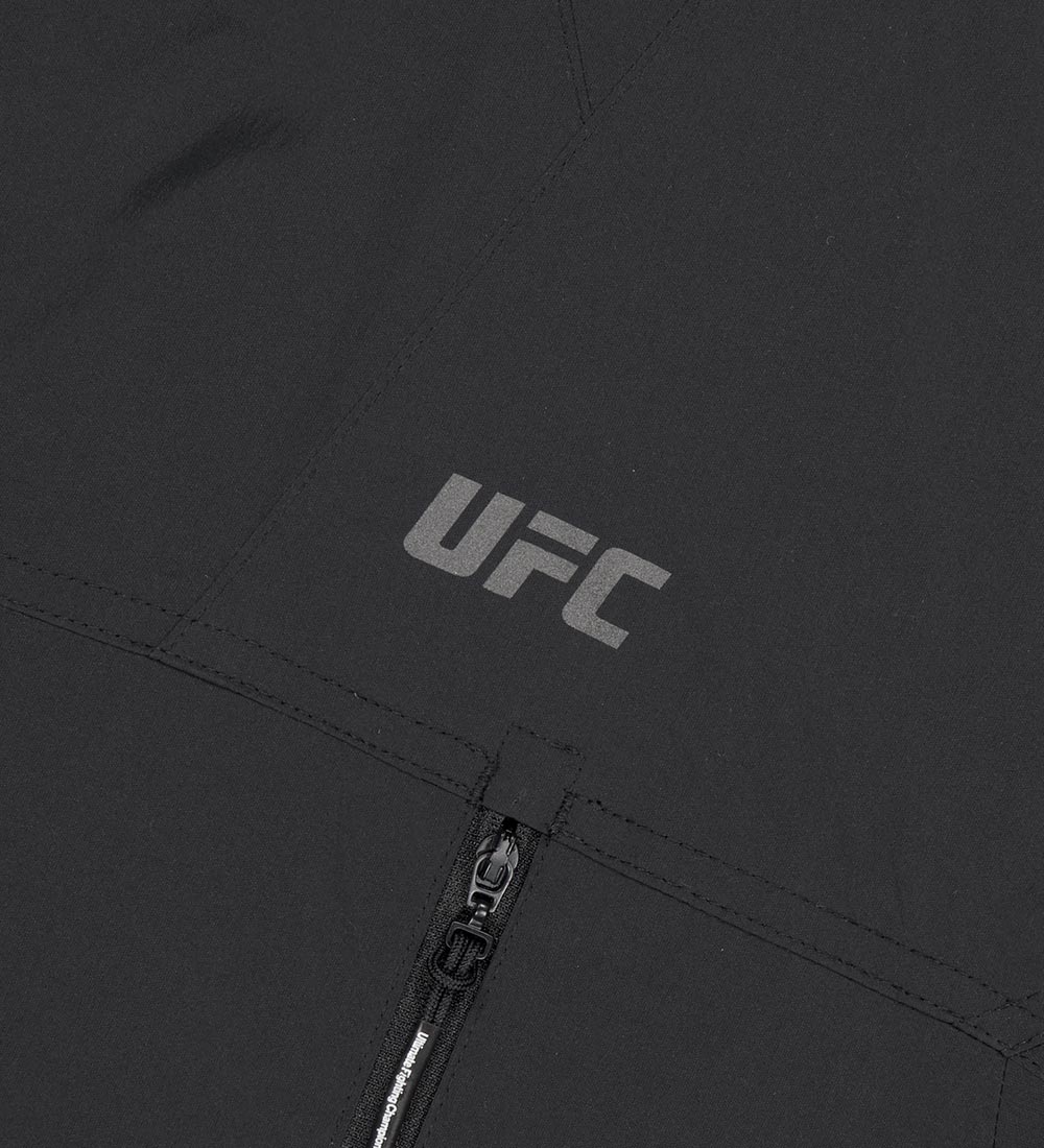 UFC Mountain RelaxFit Jacket, Black