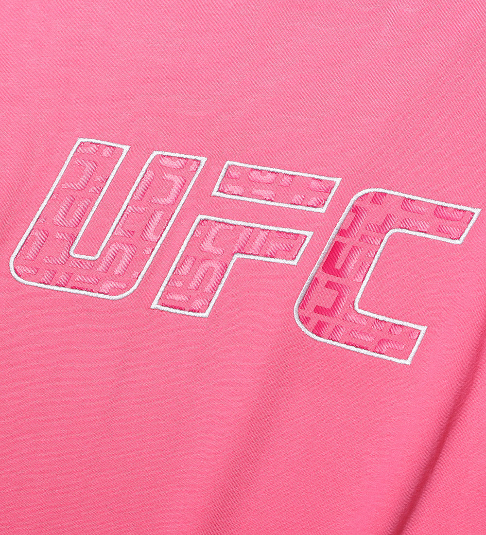 سويت شيرت بقصة مريحة وشعار UFC Monogram، باللون الوردي