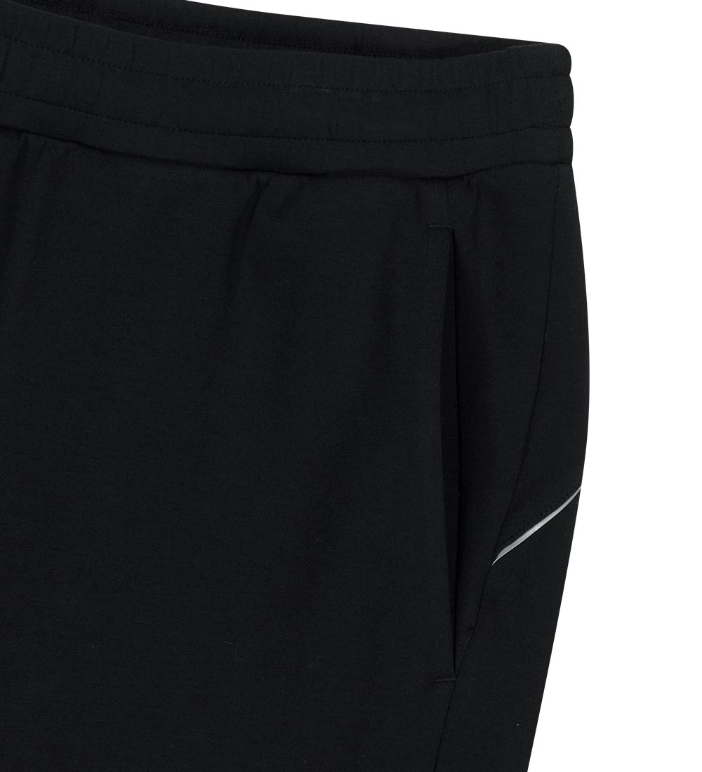 UFC Potent Slim-Fit Pants, Black