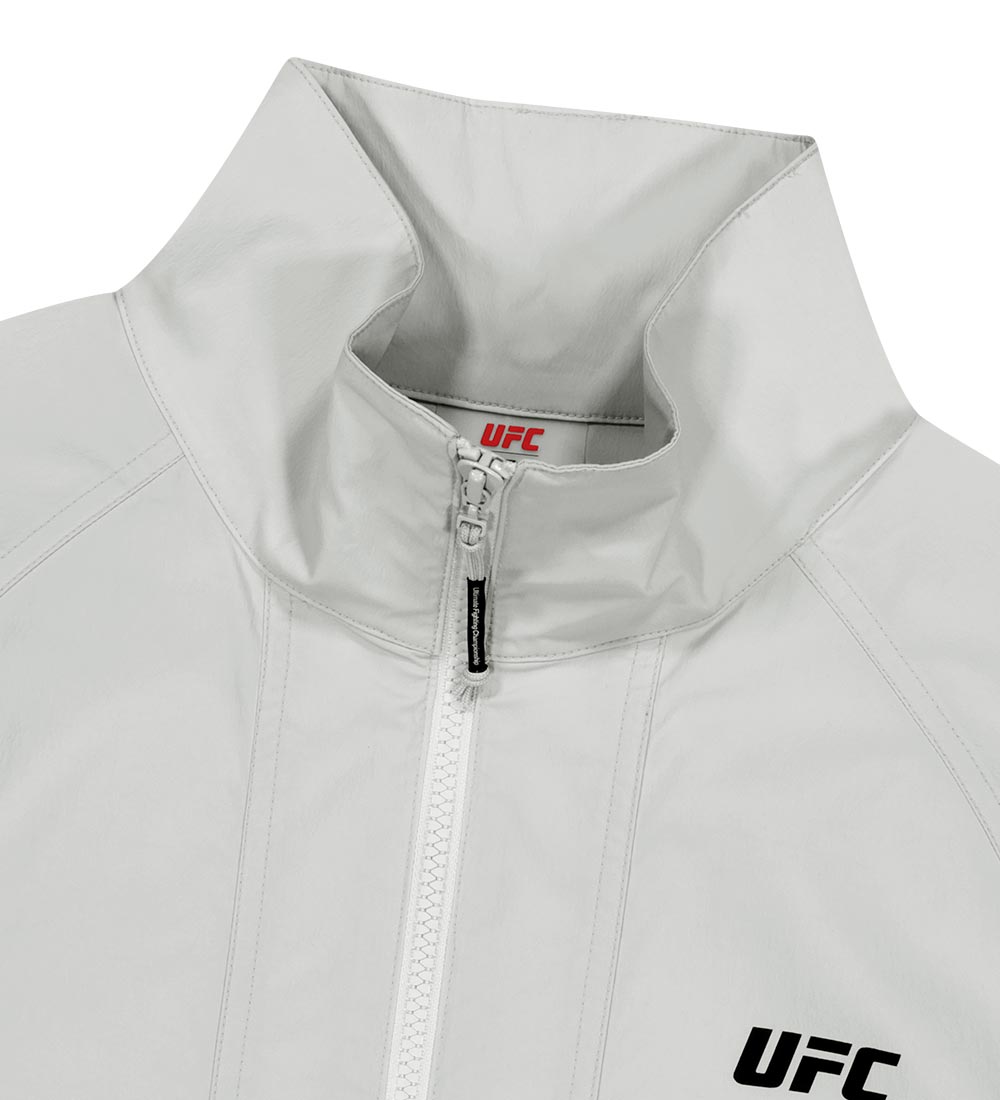 UFC Basic Short-Sleeved Anorak Jacket, Relaxed Fit, Light Gray