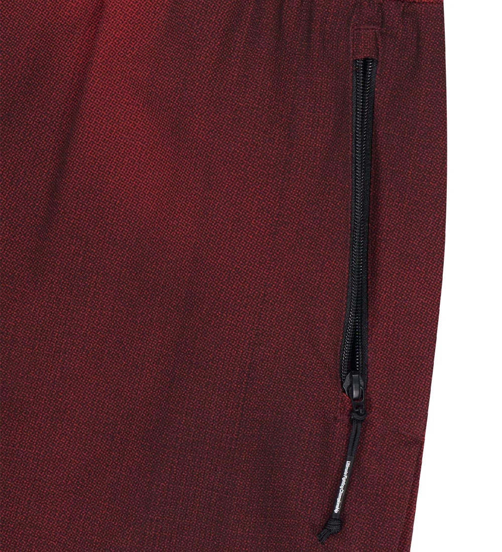 UFC Blaze+ Relaxed Fit Hybrid Shorts, 5 Inches, Red